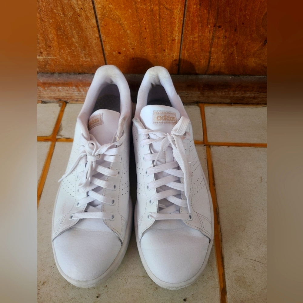 Adidas Womens Tennis Shoes